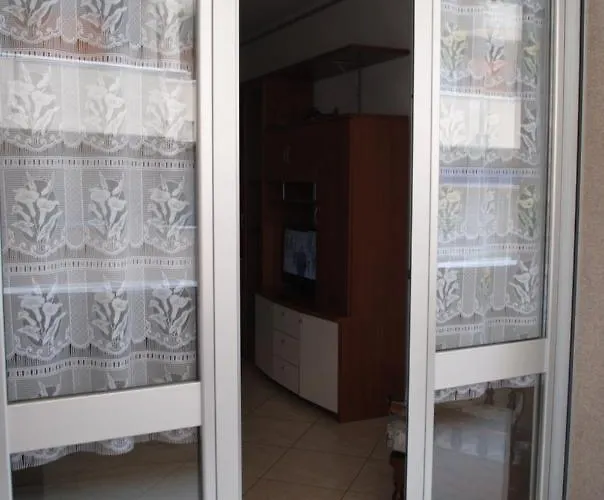 A Appartement *